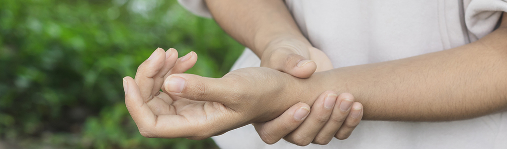 Photo couverture conseils douleurs poigner